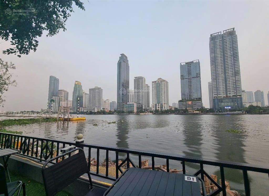 Bán đất góc 2 mt 15x37 phân đc 5 nền đường 12. tt trường thọ thủ đức giá 20 tỷ