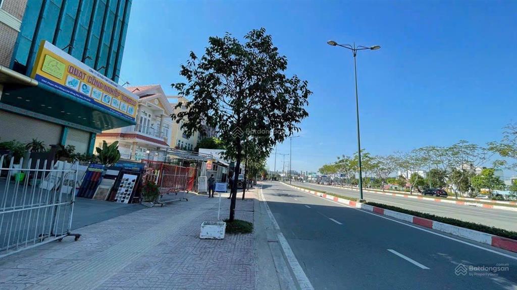 Bán biêt thự mt phạm văn đồng 13x16m giá 40 tỷ tiện xây mới hầm + 7 tầng