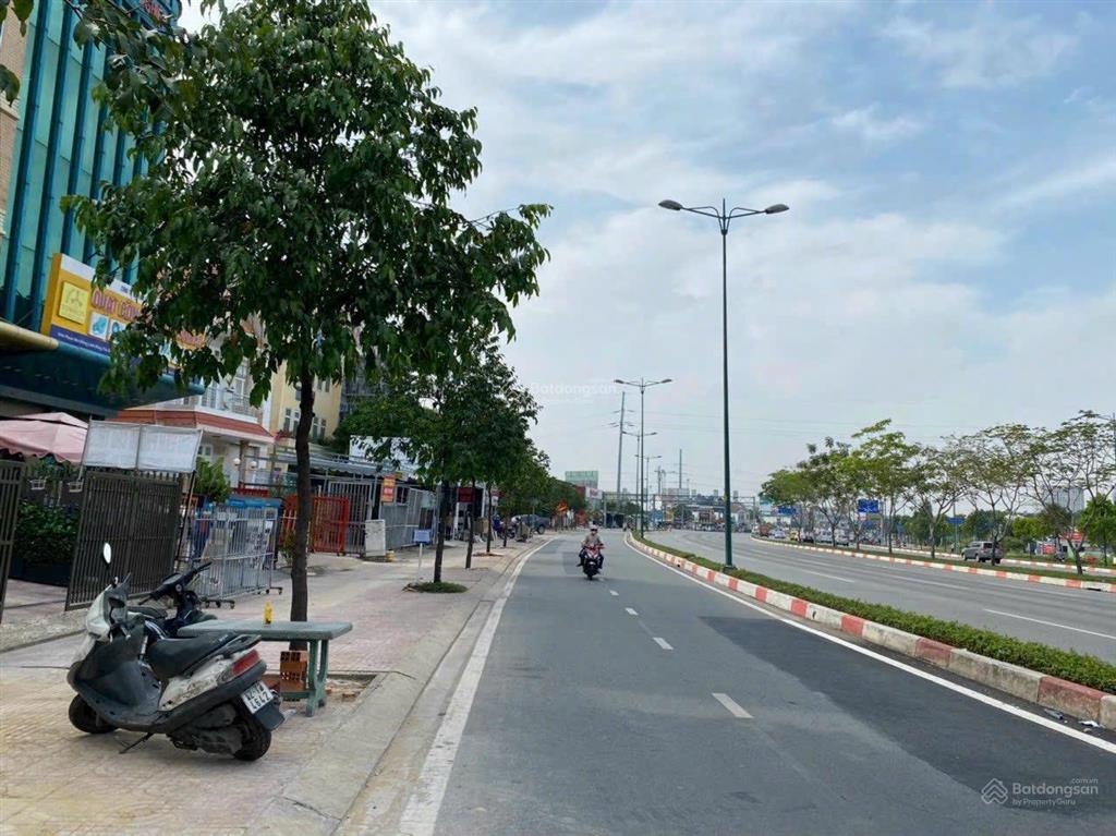 Bán biêt thự mt phạm văn đồng 13x16m giá 40 tỷ tiện xây mới hầm + 7 tầng