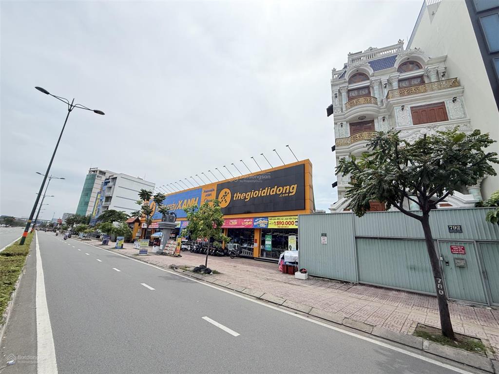 Chính chủ bán 7400m2 mt phạm văn đồng thủ đức giá 300 tỷ