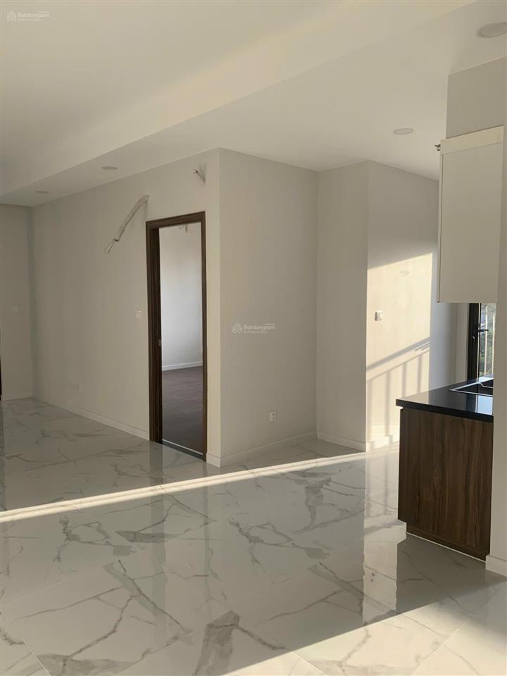 Bán căn view hồ bơi như hình giá siêu tốt căn 2pn 2wc 87,2m2 call 0938 893 ***