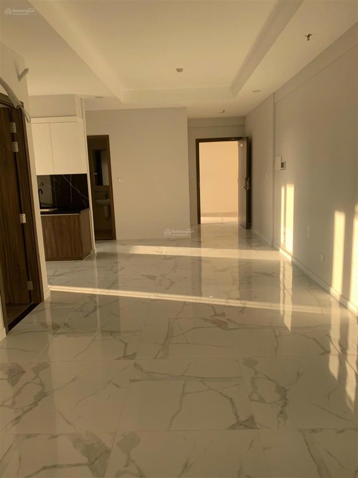 Bán căn view hồ bơi như hình giá siêu tốt căn 2pn 2wc 87,2m2 call 0938 893 ***