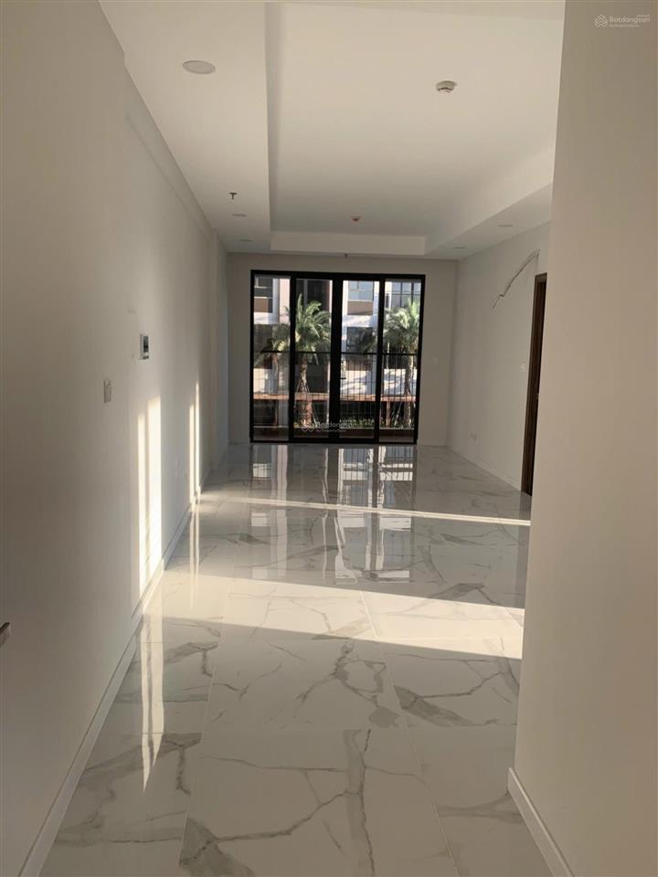 Bán căn view hồ bơi như hình giá siêu tốt căn 2pn 2wc 87,2m2 call 0938 893 ***