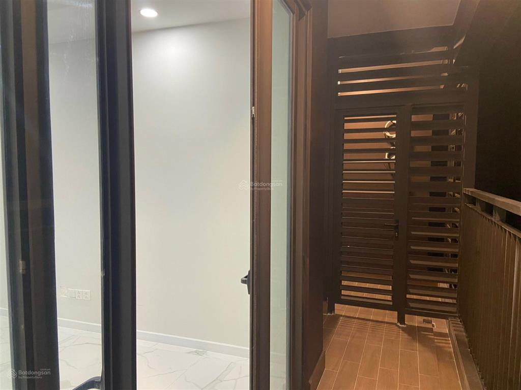 Chủ gửi em triều bán 100m2 3pn  2wc opal boulevard giá tốt