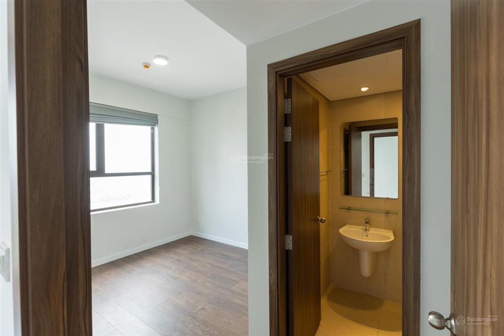 Chủ gửi bán căn 2pn  2wc nhà trống rất đẹp, giá bán 3.6 tỷ