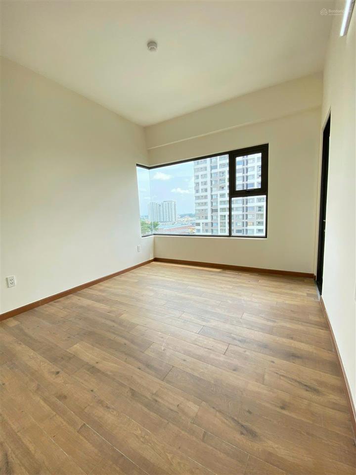 2pn2wc 75m2 có ban công view đông nam cho thuê giá 10 triệu/tháng có bếp rèm máy lạnh 0938 893 ***