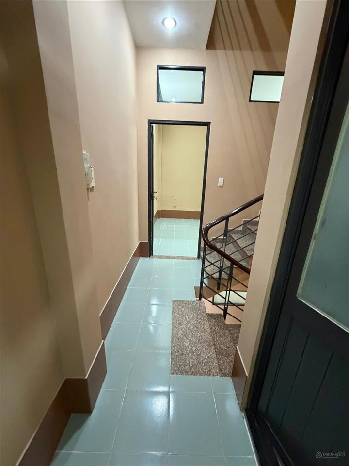 Chỉ 11,3 tỷ tìm được mặt tiền kinh doanh sầm uất, ngay chợ tân bình. dt 4x15m, 2 lầu, st