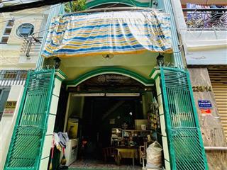 Nhà 2,5 tầng 4,114 ngay adora đông phương đệ nhất khách sạn giá chỉ 10.4tỷ