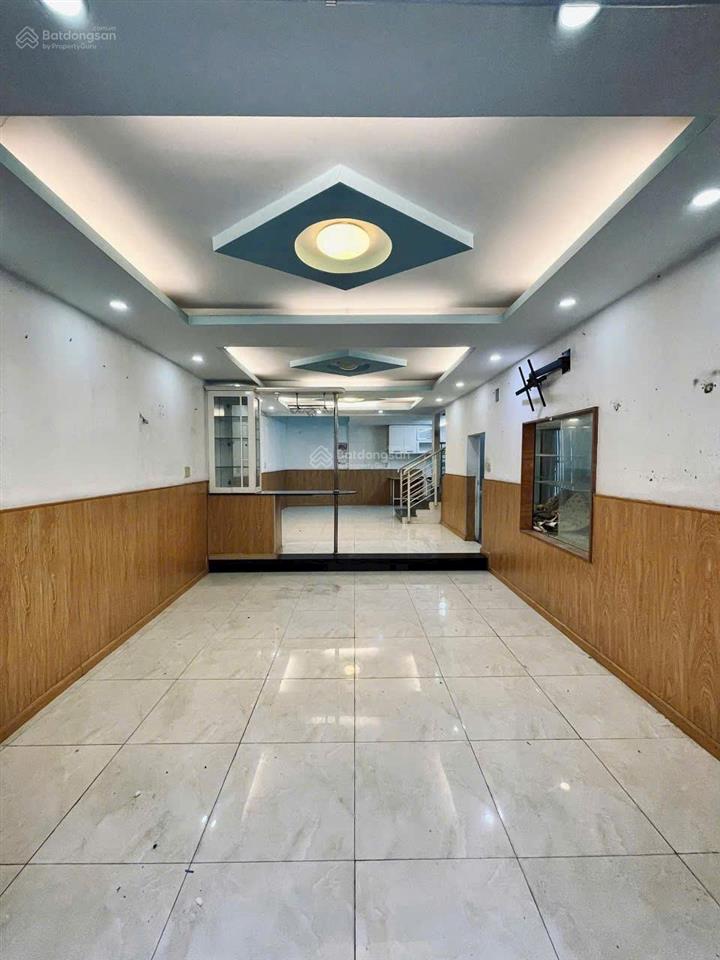 Hẻm xe hơi cách mạng tháng 8, phường 5, tân bình cách mt hoàng sa 70m. dt 60.9m2, 2 lầu, giá 9.2 tỷ