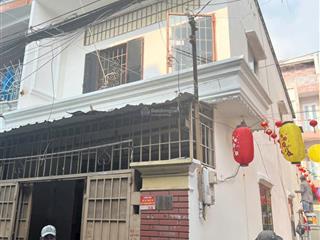 Bán nhà căn góc hẻm xe hơi bùi thị xuân,tân bình. dt 4.3x15.5m. dtcn 64.2 tỷ giá 8.8 tỷ