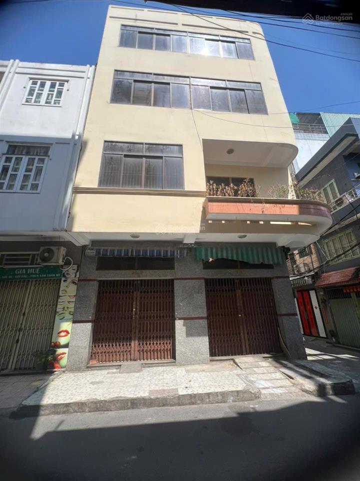 Hẻm xe hơi lạc long quân p. hòa bình. dt 8.2x7.4 m căn góc 4 lầu, st, giá 8.87 tỷ