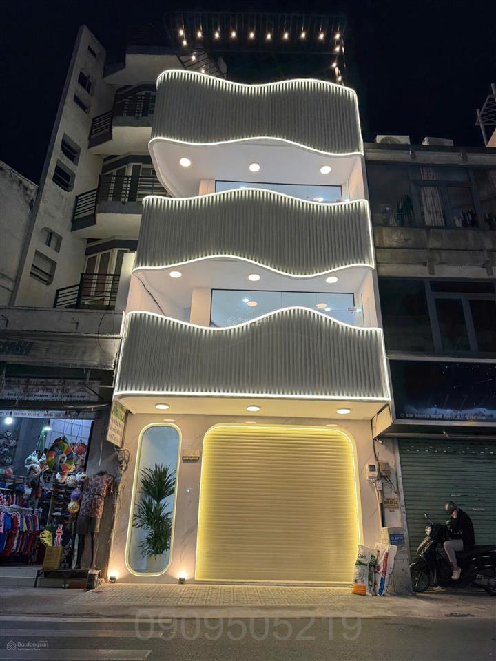 Mặt tiền nguyễn trọng tuyển, p tân sơn hòa, dt 5.1x16.2m, dtsd 74.2 m2, 3 tầng, st, giá 19.9 tỷ