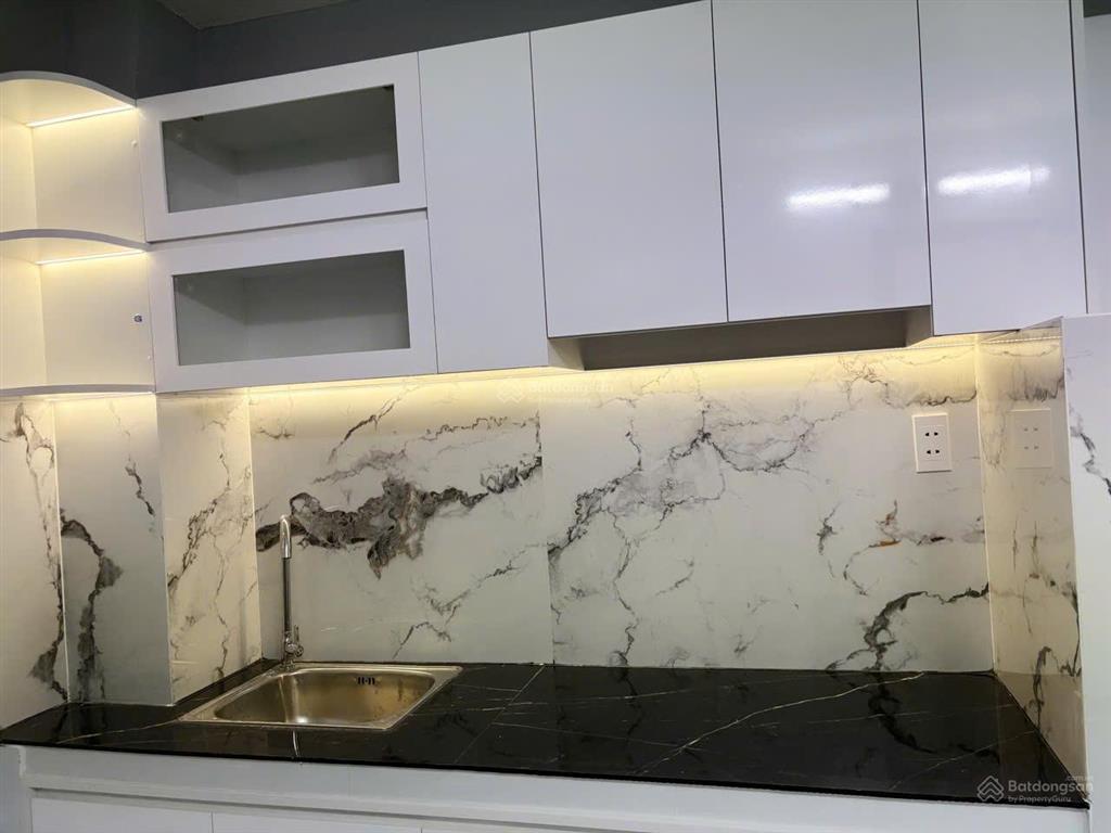 Mt thụt thái phiên q11. dt 3.8x12m, 1 trệt, 2 lầu, 4 phòng, 3 wc, giá 6.98 tỷ tl