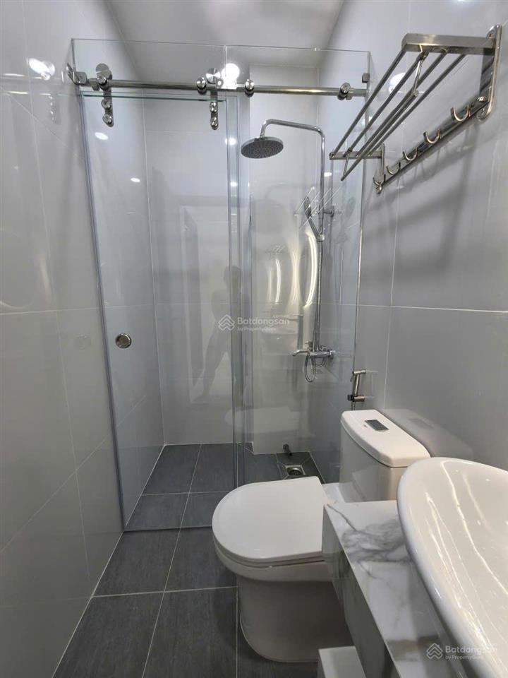 Nhà 48/2a lương thế vinh tân phú. dt 4.5x11m, 1 trệt, 3 lầu, giá 7.9 tỷ nhà mới ở liền