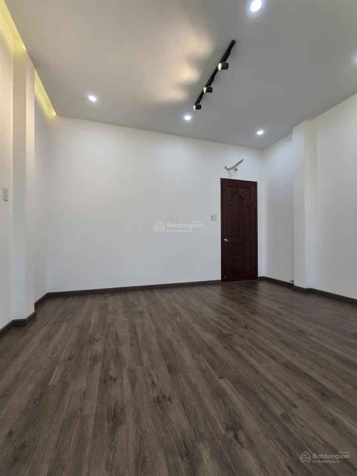 Nhà 48/2a lương thế vinh tân phú. dt 4.5x11m, 1 trệt, 3 lầu, giá 7.9 tỷ nhà mới ở liền