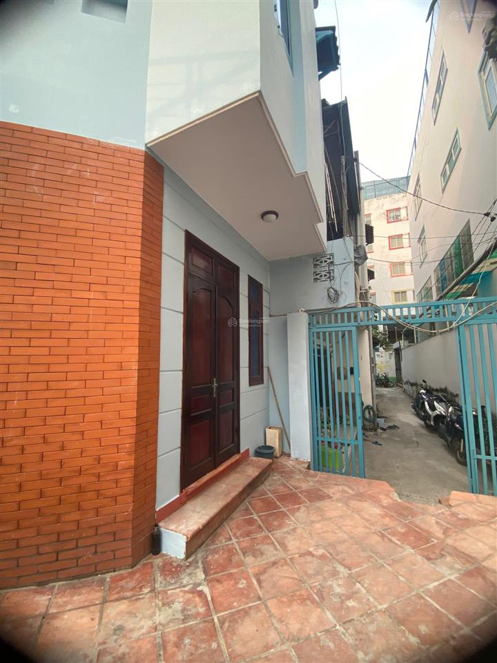 Hẻm trương công định, tân bình. dt 98,6m2. 1 trệt, 1 lầu, giá 8,8 tỷ tl