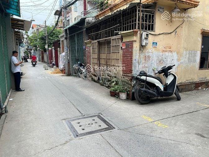 Bán nhà căn góc 1221/8a hoàng sa, phường 5, tân bình dt 4.3x15m, 1 trệt, 1 lầu