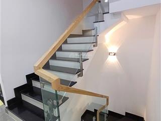 Hẻm xe tải thông 115/22a tô hiệu, tân phú, căn góc, dt 4x13,4 m, 1 trệt, 3 lầu, giá 8.6 tỷ tl