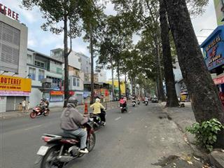 Cho thuê nguyên căn mt 210a lý thường kiệt, q10. dt 4x20m, 1 trệt, 3 lầu, giá 49 triệu/tháng