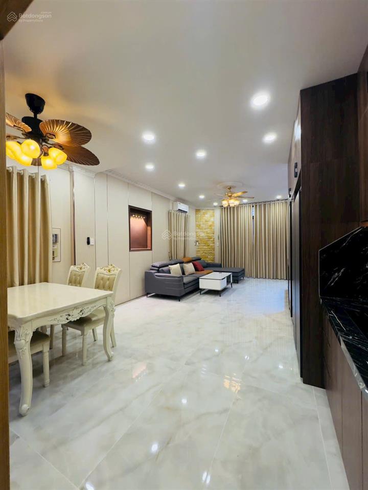 Chỉ 6.9 tỷ căn nhà 6 phòng như khách sạn 5 sao. căn góc 4 x20.74m2, 1 trệt, 1 lầu, full nội thất