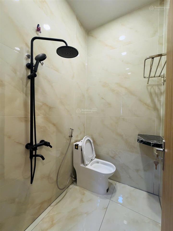 Chỉ 6.9 tỷ căn nhà 6 phòng như khách sạn 5 sao. căn góc 4 x20.74m2, 1 trệt, 1 lầu, full nội thất