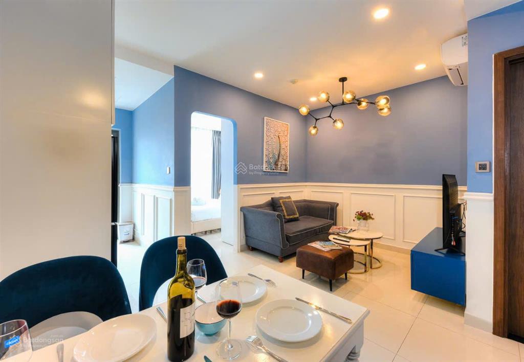 Căn hộ studio sài gòn royal 43m2 full nội thất 5,1 tỷ  0926 377 ***