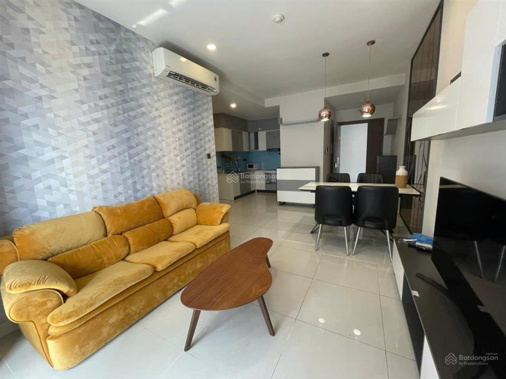 Căn hộ quận 4, 2pn sài gòn royal tầng cao view tây tứ trạch full nội thất giá 9 tỷ