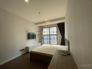 Căn hộ quận 4, 2pn sài gòn royal tầng cao view tây tứ trạch full nội thất giá 9 tỷ