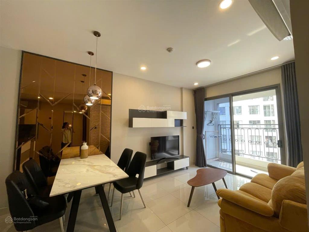 Căn hộ quận 4, 2pn sài gòn royal tầng cao view tây tứ trạch full nội thất giá 9 tỷ