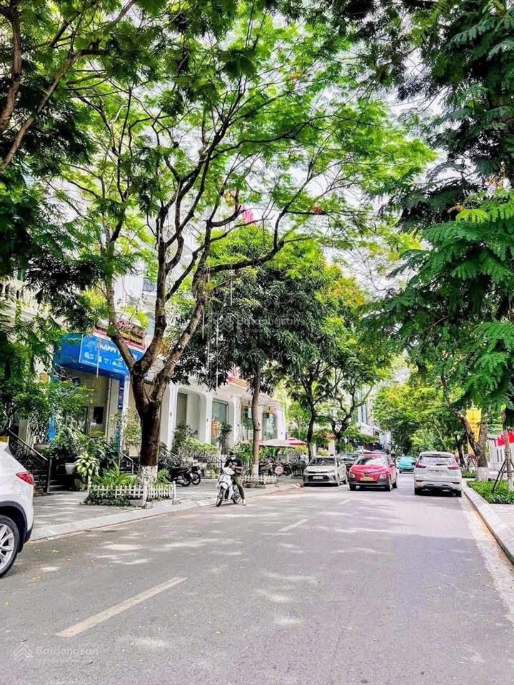 Bán nhà phân lô tổng cục 2 nguyễn hoàng tôn  tây hồ  hà nội. nhà phân lô cho cán bộ.
