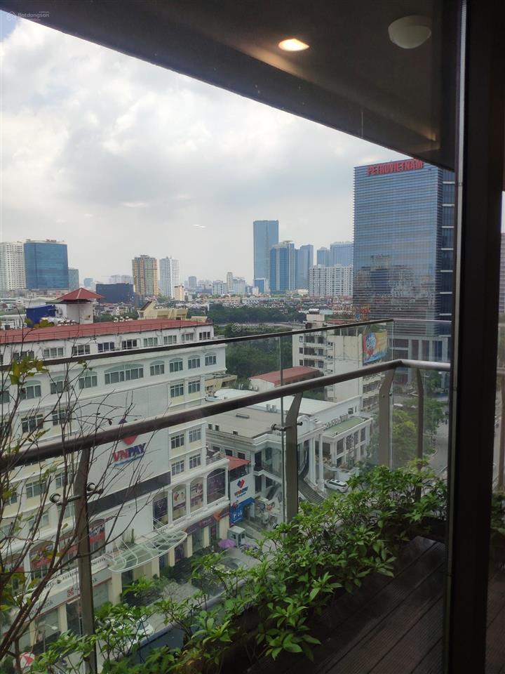 Cho thuê căn góc thương mại 3pn, 138m2, tầng trung hướng đẹp tại green diamond  93 láng hạ