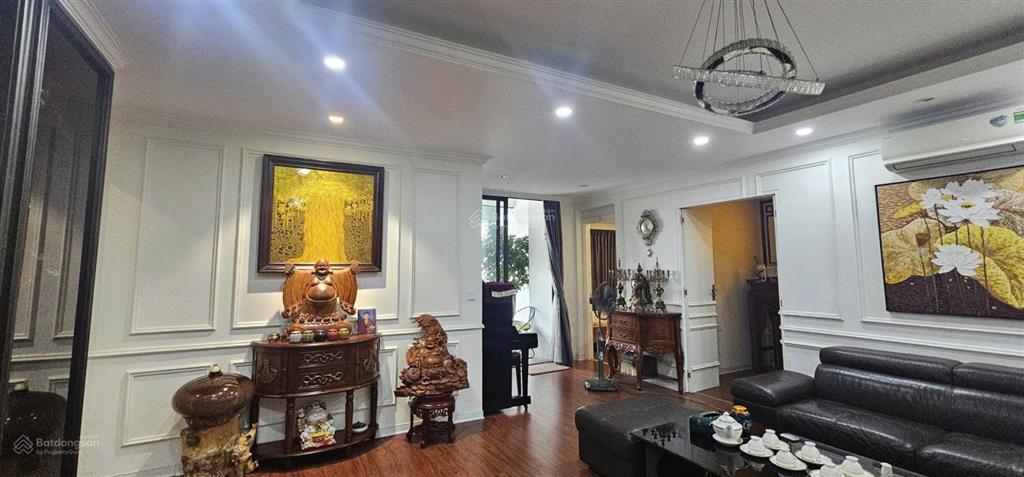 Cực hiếm! bán căn góc 154m2 sổ đỏ trao tay trung tâm quận đống đa. xem nhà 24/7 0899 822 ***