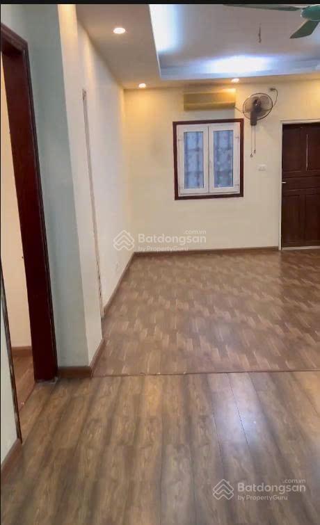 Chính chủ bán căn hộ 3pn 2wc trung tâm quận hoàng mai. sổ đỏ trao tay. xem nhà 24/7 0899 822 ***