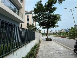 Em cần bán gấp căn biệt thự an quý, phố lê trọng tấn, dương nội, hà đông, 120m, 40 tỷ, có tl.
