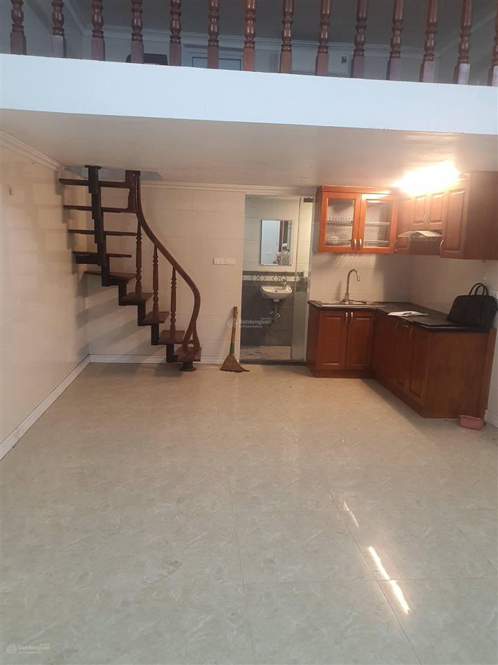 Bán nhà ngõ 78 quán sứ, 50m2, có sổ đỏ riêng, 4,5 tỷ, có thương lượng.