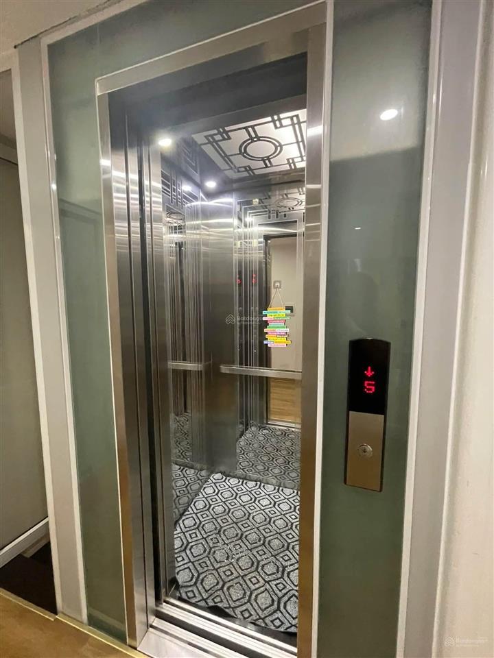 Gấp, bán nhà liền kề mỗ lao, hà đông, đường nguyễn văn lộc, 60m, 5 tầng, mt 5,3m, giá 20 tỷ.