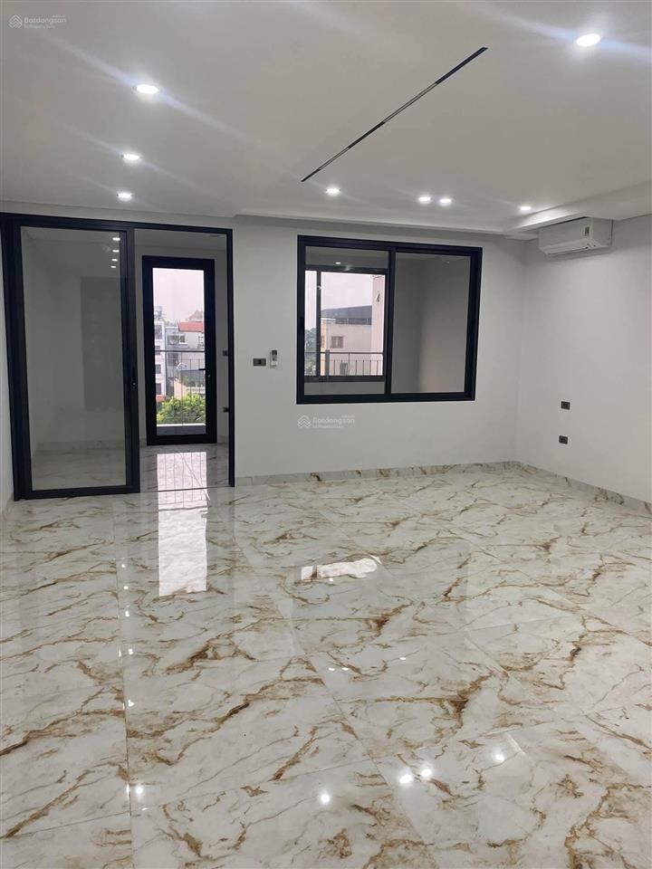 Bán nhà mặt phố quận tây hồ, 100m2, 8 tầng, thang máy, mặt tiền 6m, giá 48 tỷ
