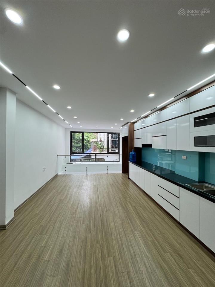 Bán nhà ngõ 29 chu huy mân, long biên, 45m2, 6 tầng, thang máy, ngõ rộng, gần ô tô, giá 9,5 tỷ
