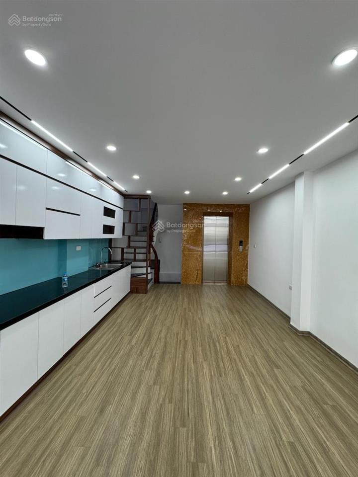 Bán nhà ngõ 29 chu huy mân, long biên, 45m2, 6 tầng, thang máy, ngõ rộng, gần ô tô, giá 9,5 tỷ