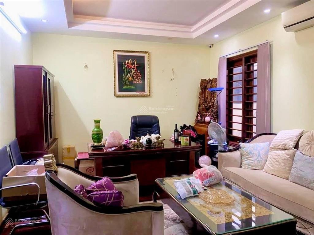 Bán gấp biệt thự kđt nam thắng ngõ 67 phùng khoang, 147m2, 5 tầng, mặt tiền 7m, giá 30 tỷ