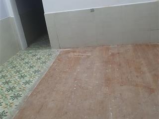 Cho thuê nhà ngõ 50 lĩnh nam, gần mặt phố 52m2, 4 phòng ngủ, giá 8 triệu