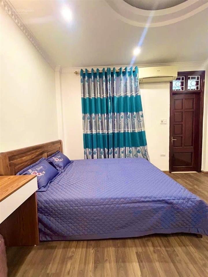 Bán nhà phố đại la, 45m2, 5 tầng, 9 phòng, đang cho thuê 30 triệu/1 tháng.