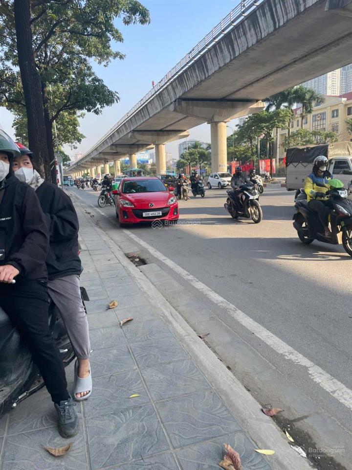 Bán nhà mặt phố đường nguyễn trãi, hà nội (quận thanh xuân, cũ), 51 tỷ, 102 m2, 7 tầng, sổ đỏ
