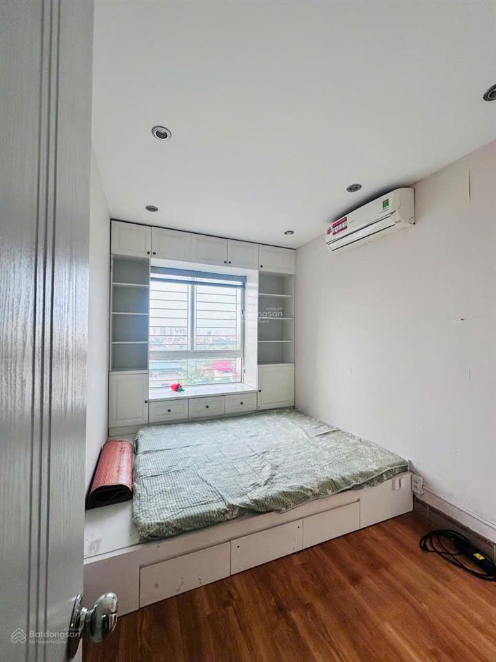 Bán gấp ch hemisco xa la, 5,5 tỷ, 85m2, 2pn, 2wc, nội thất full