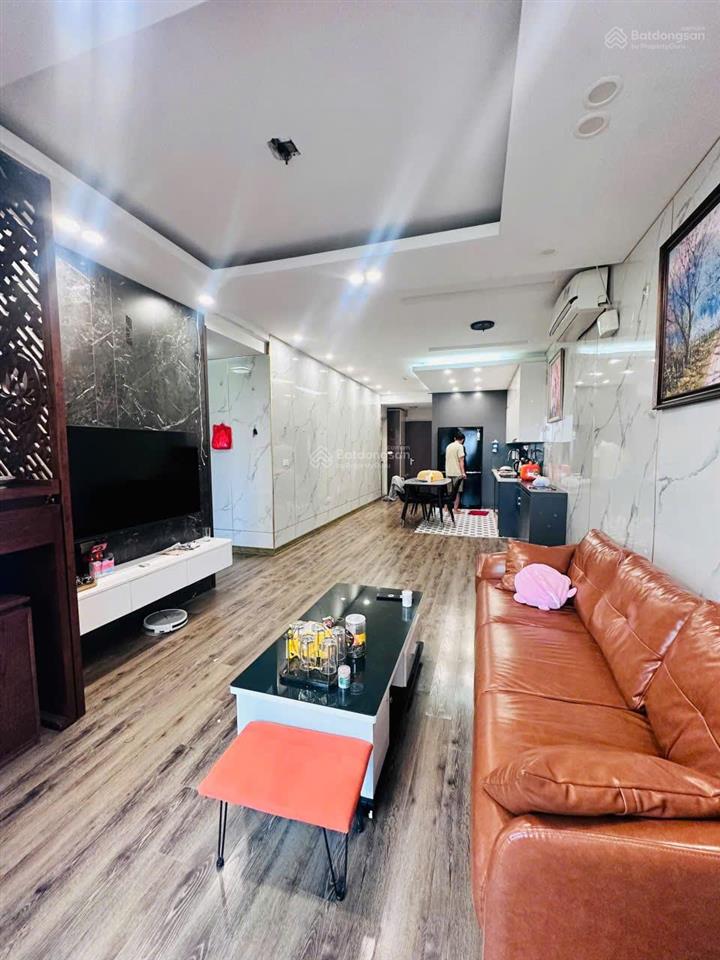 Bán gấp ch hemisco xa la, 5,5 tỷ, 85m2, 2pn, 2wc, nội thất full