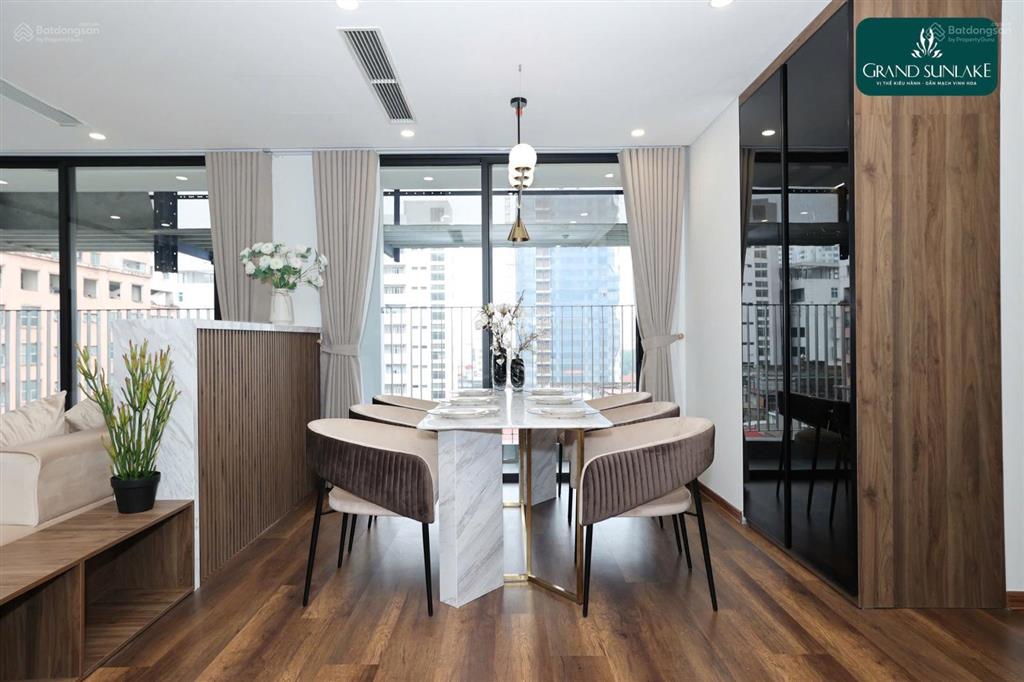 Chung cư grand sunlake  căn góc 96m2, 3pn, view hồ văn quán