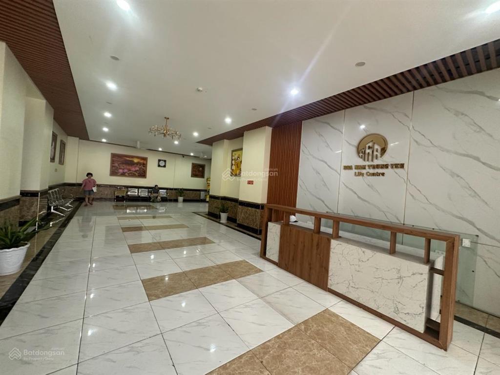Cho thuê căn hộ chung cư b3a nam trung yên, cầu giấy. 55m2 2ngủ đồ cơ bản. giá 10 triệu/tháng