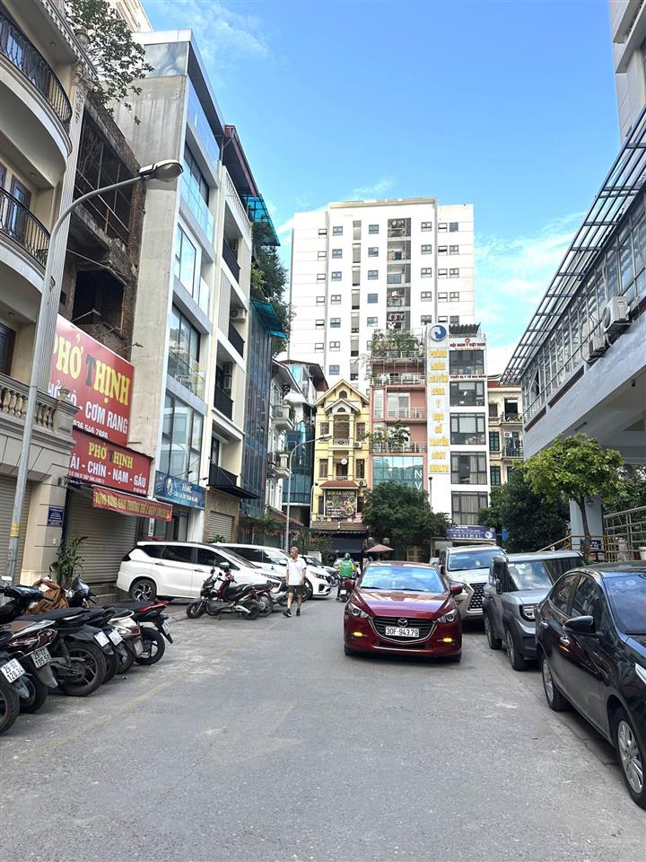 Bán nhà liền kề licogi13 khuất duy tiến, thanh xuân. 75m2 5 tâng mặt tiền 5m. giá 29tỷ. 0912 259 ***