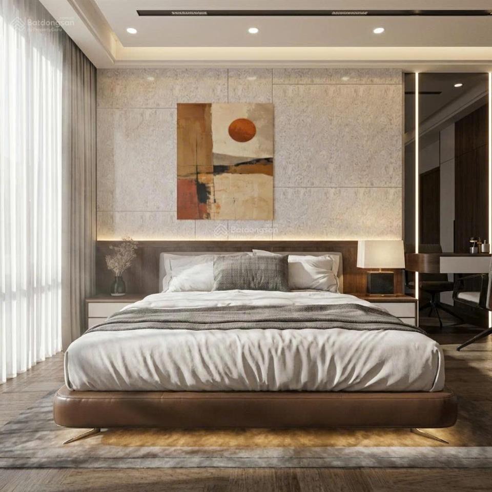 Bán nhà phân lô phố nguỵ như con tum thanh xuân. dt 32m2 6tầng thang máy. giá 13,8 tỷ.