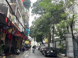 Bán nhà phân lô phố nguỵ như con tum thanh xuân. dt 32m2 6tầng thang máy. giá 13,8 tỷ.